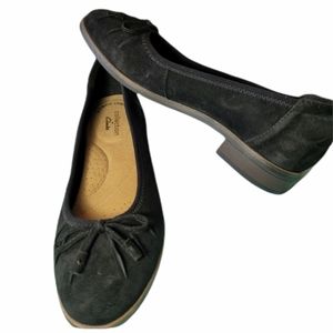 CLARKS COLLECTION BLACK SUEDE FLAT SHOE